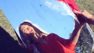 Kissing the poppies instead of you-Yuliya Vrotna–Slovenia.mp4-2