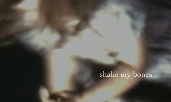 Bones – Kathleen Quillian – Quin de la mer – USA