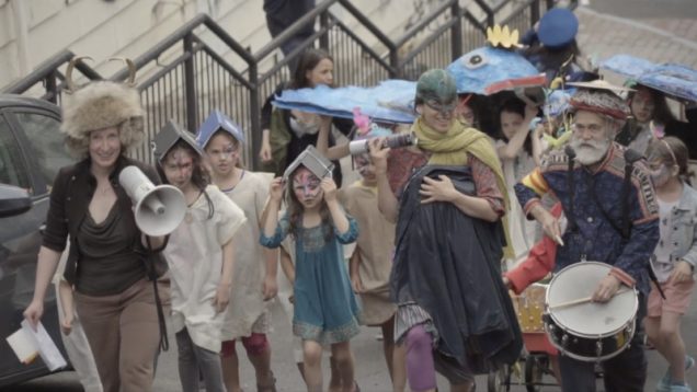 Fragile Vehicle – Hélène Matte – France3